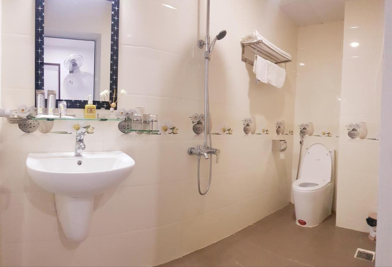 Hanz Hotel Nha Trang Esterno foto