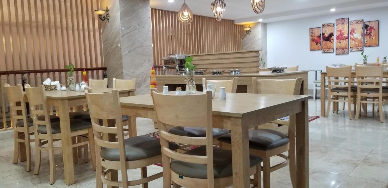 Hanz Hotel Nha Trang Esterno foto